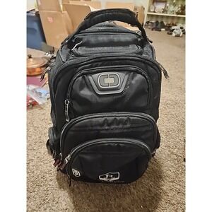 Ogio Renegade Laptop Backpack‎ Gray Large Pockets Sunglasses Case